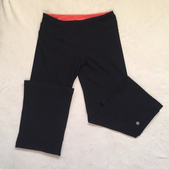 Classic, reversible Lululemon pants - Picture 3 of 3